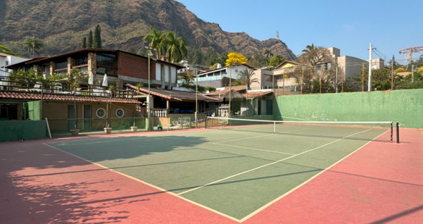 Aula de tênis em Belo Horionte - Quadra rápida